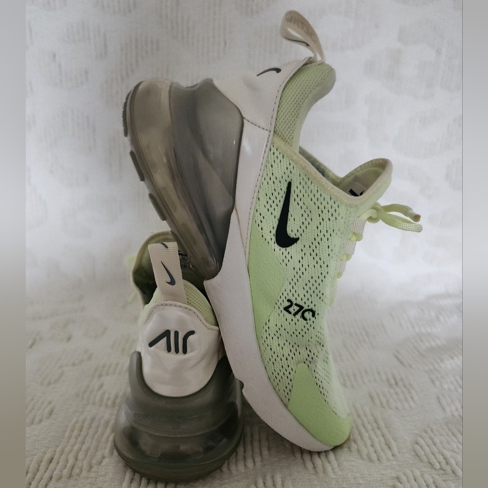 Nike Air Max 270 Barely Volt Green Yellow
